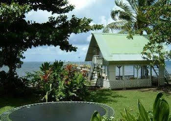 Bonjouir Lodge Paradise Теахупоо Экстерьер фото